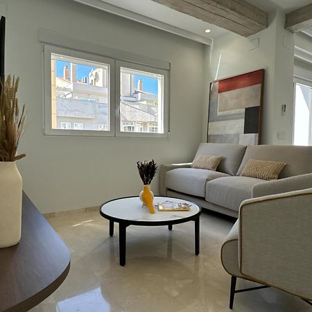 Navas 202 Elegant Suite Granada Exterior photo